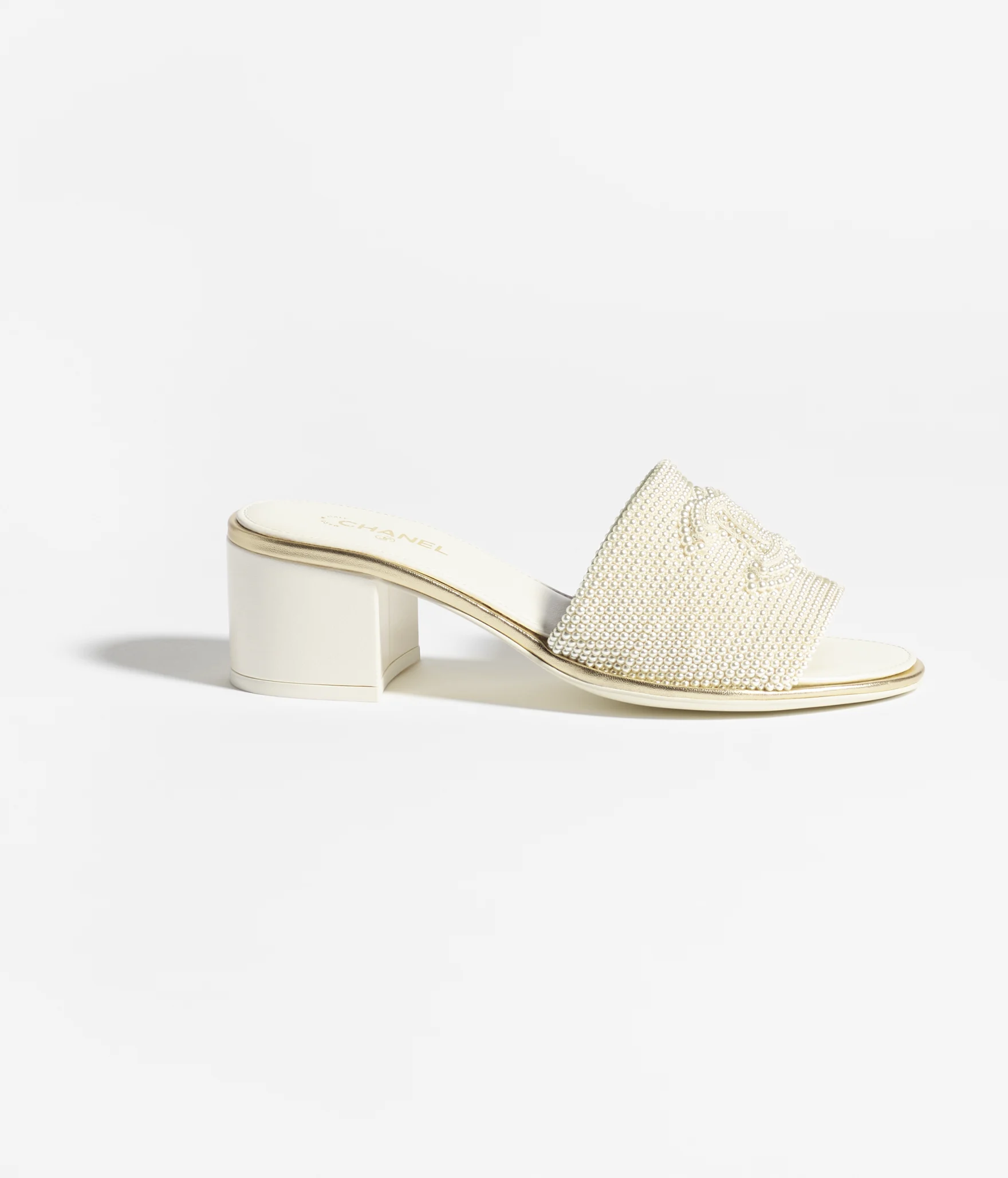 Chanel 2024/25 Métiers d’art Mules - Image 1